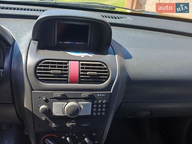 Мінівен Opel Combo 2005 в Косові