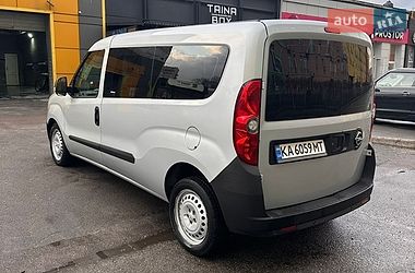 Минивэн Opel Combo 2016 в Киеве