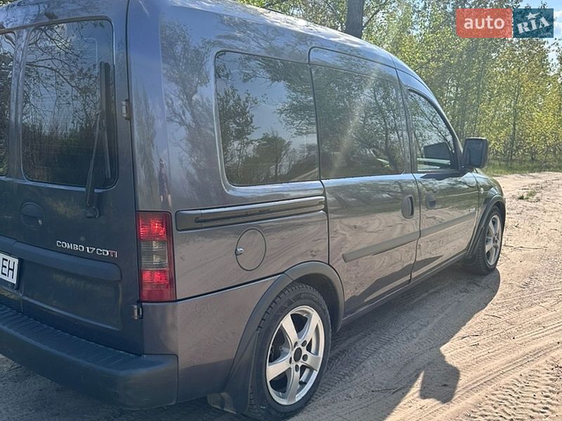 Минивэн Opel Combo 2005 в Павлограде фото 4 Минивэн Opel Combo 2005 в Павлограде