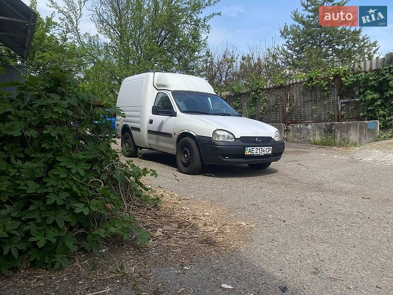 Вантажний фургон Opel Combo 1998 в Дніпрі