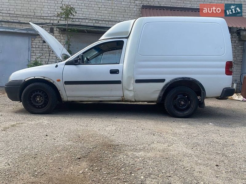 Вантажний фургон Opel Combo 1998 в Дніпрі