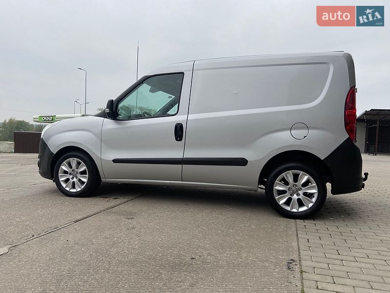 Грузовой фургон Opel Combo 2014 в Ходорове