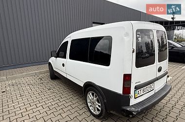 Мінівен Opel Combo 2002 в Коломиї