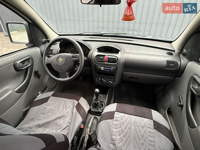 Мінівен Opel Combo 2002 в Коломиї