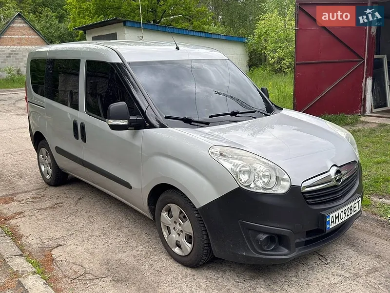 Opel Combo 2015