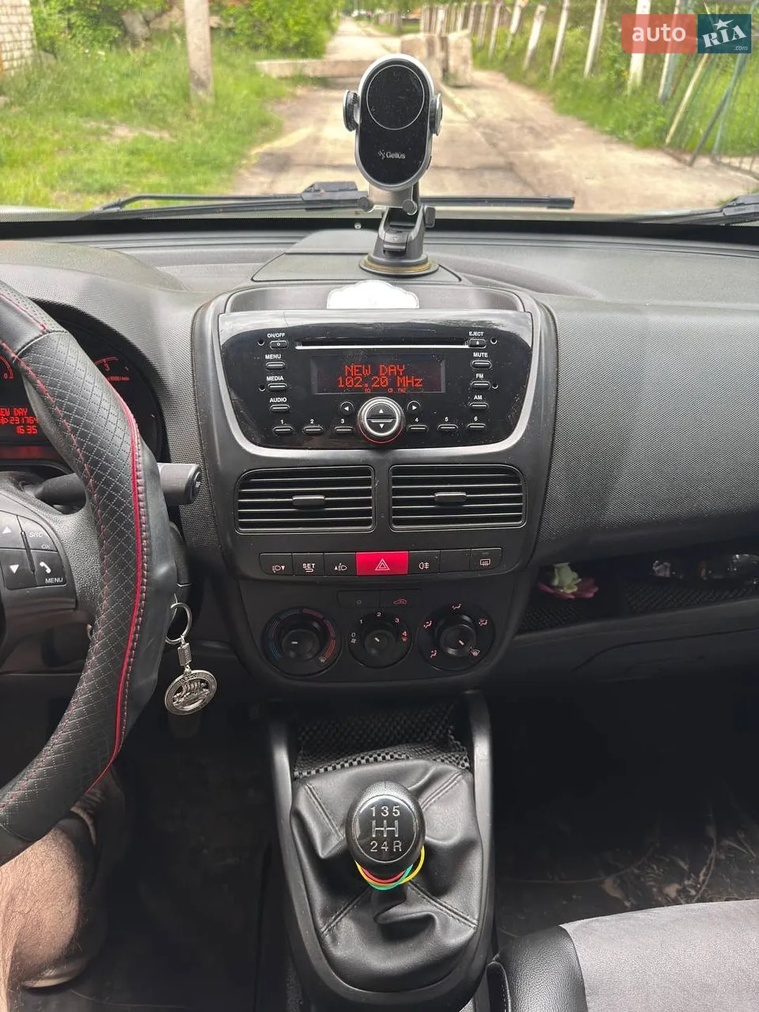 2015 Opel Combo - мініатюра 16