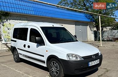 Минивэн Opel Combo 2002 в Киеве