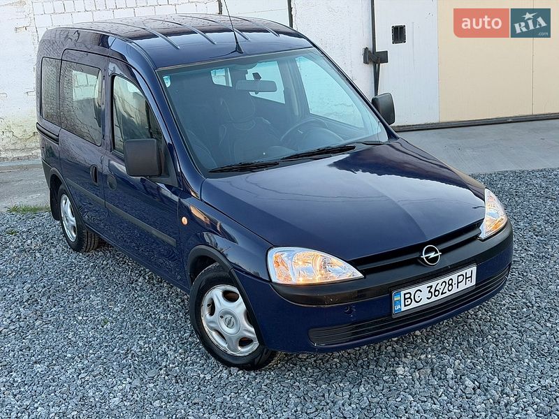 Минивэн Opel Combo 2003 в Дрогобыче