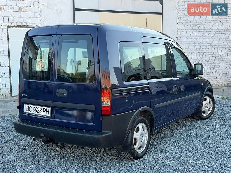 Минивэн Opel Combo 2003 в Дрогобыче