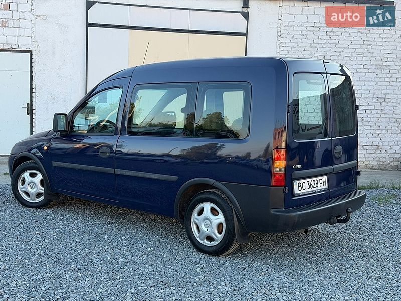 Минивэн Opel Combo 2003 в Дрогобыче