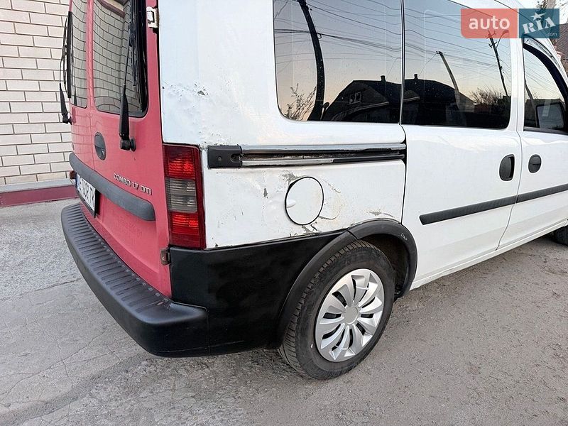 Мінівен Opel Combo 2005 в Дніпрі