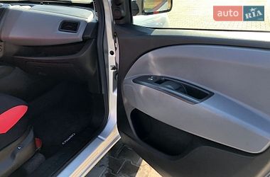 Мінівен Opel Combo 2016 в Києві