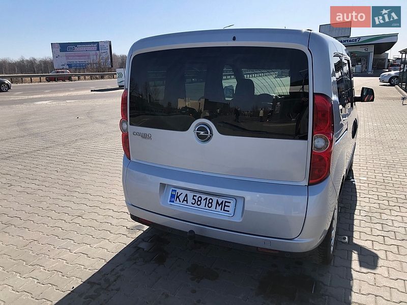 Мінівен Opel Combo 2016 в Києві
