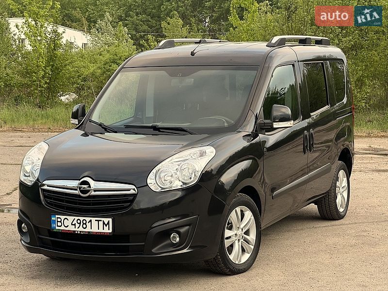 Мінівен Opel Combo 2012 в Дрогобичі