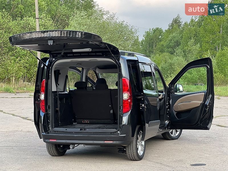 Мінівен Opel Combo 2012 в Дрогобичі