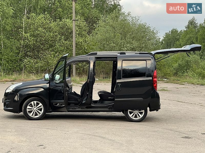 Мінівен Opel Combo 2012 в Дрогобичі