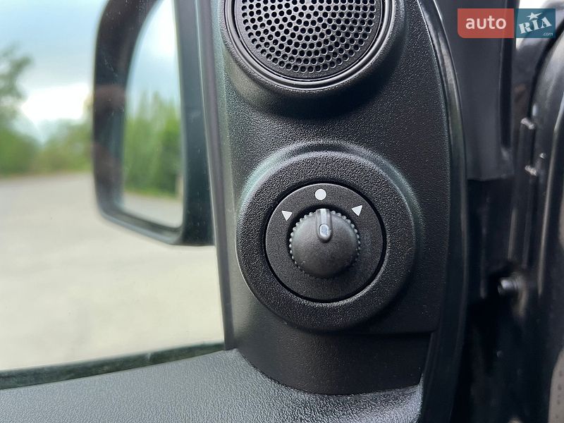 Мінівен Opel Combo 2012 в Дрогобичі