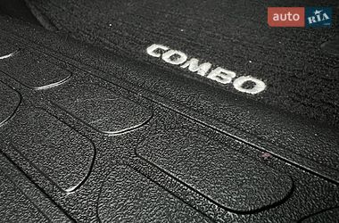 Мінівен Opel Combo 2012 в Дрогобичі