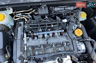 Мінівен Opel Combo 2012 в Дрогобичі