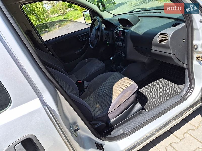 Мінівен Opel Combo 2006 в Чернівцях