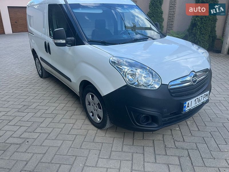 2017 Opel Combo, VIN W0L6ZZR1BH9620125:plate — фото 1 (autoria)