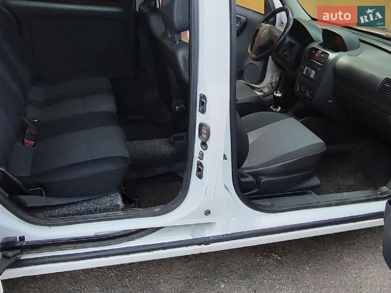 Мінівен Opel Combo 2009 в Києві