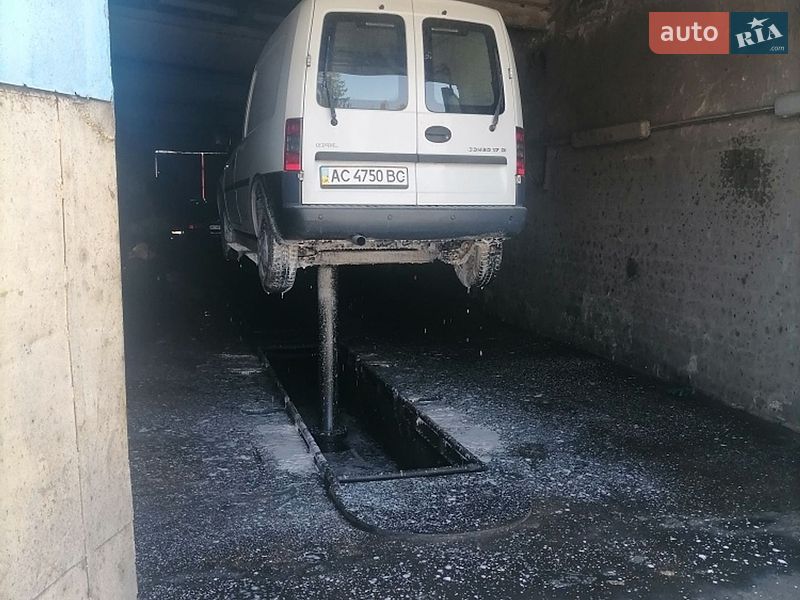 Минивэн Opel Combo 2004 в Луцке