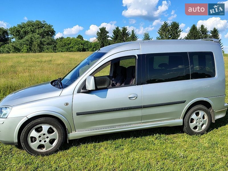 Минивэн Opel Combo 2004 в Житомире