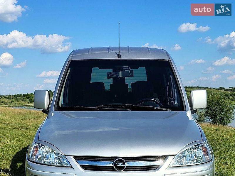 Минивэн Opel Combo 2004 в Житомире