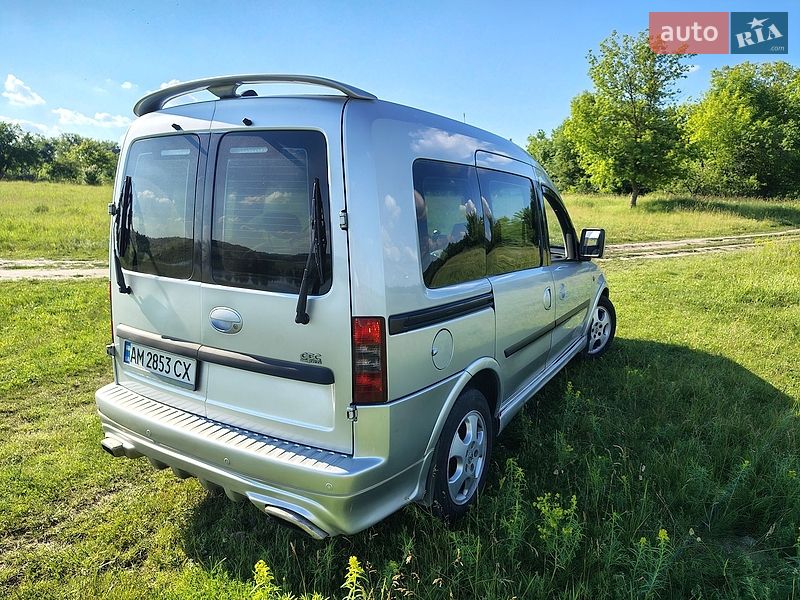 Минивэн Opel Combo 2004 в Житомире