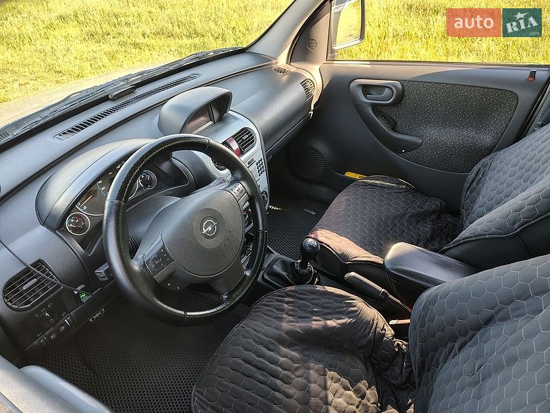 Минивэн Opel Combo 2004 в Житомире