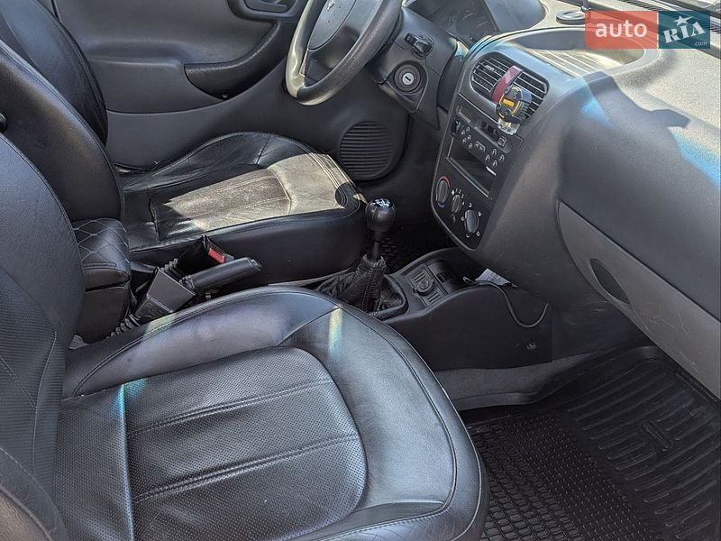 Минивэн Opel Combo 2003 в Львове