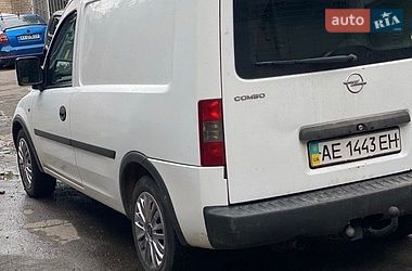 Вантажний фургон Opel Combo 2010 в Кривому Розі фото 6 Вантажний фургон Opel Combo 2010 в Кривому Розі