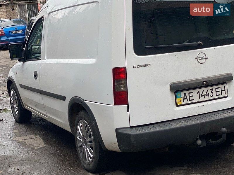 Вантажний фургон Opel Combo 2010 в Кривому Розі фото 6 Вантажний фургон Opel Combo 2010 в Кривому Розі