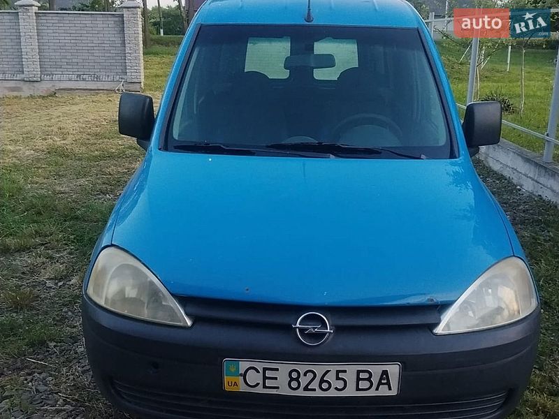 Минивэн Opel Combo 2002 в Панке