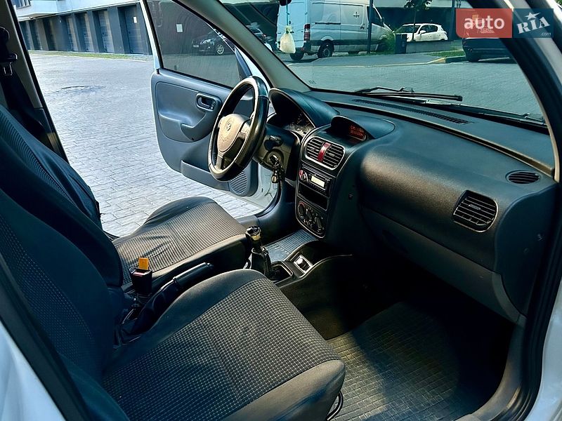 Мінівен Opel Combo 2004 в Івано-Франківську фото 18 Мінівен Opel Combo 2004 в Івано-Франківську