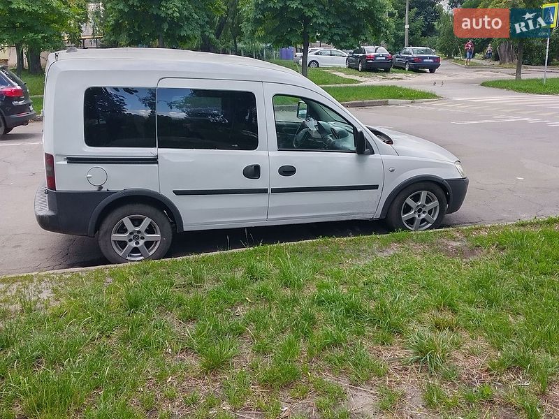 Мінівен Opel Combo 2006 в Києві фото 6 Мінівен Opel Combo 2006 в Києві