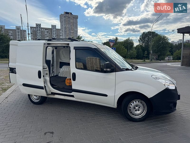 Грузовой фургон Opel Combo 2013 в Киеве