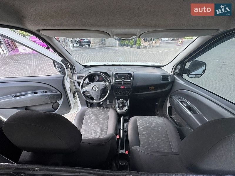 Грузовой фургон Opel Combo 2013 в Киеве