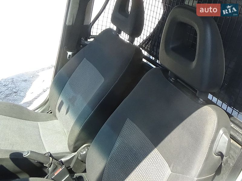 Грузовой фургон Opel Combo 2007 в Запорожье