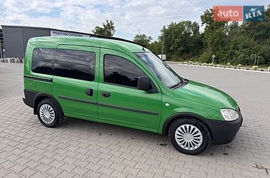 Минивэн Opel Combo 2006 в Черновцах