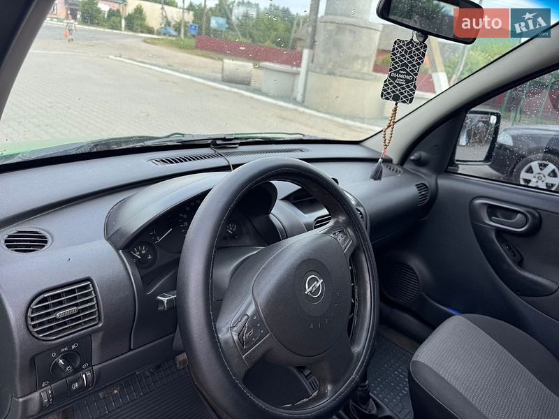 Минивэн Opel Combo 2006 в Черновцах