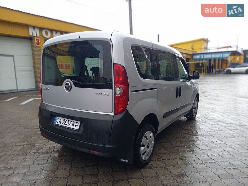 Минивэн Opel Combo 2014 в Черкассах