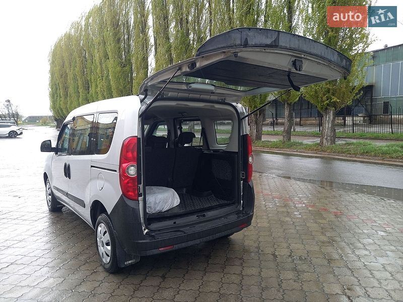 Минивэн Opel Combo 2014 в Черкассах