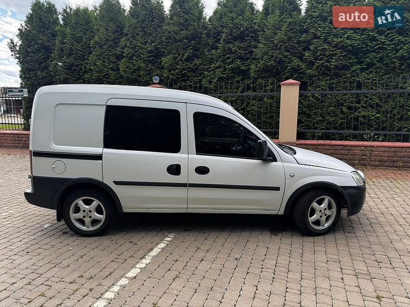 Мінівен Opel Combo 2008 в Василькові фото 3 Мінівен Opel Combo 2008 в Василькові