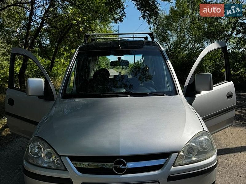 Opel Combo 2006
