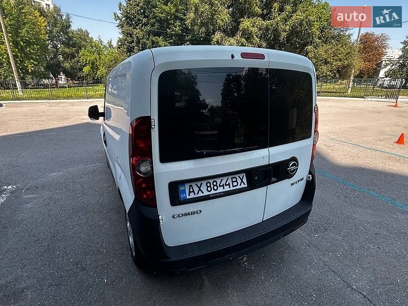 Вантажний фургон Opel Combo 2015 в Харкові фото 2 Вантажний фургон Opel Combo 2015 в Харкові