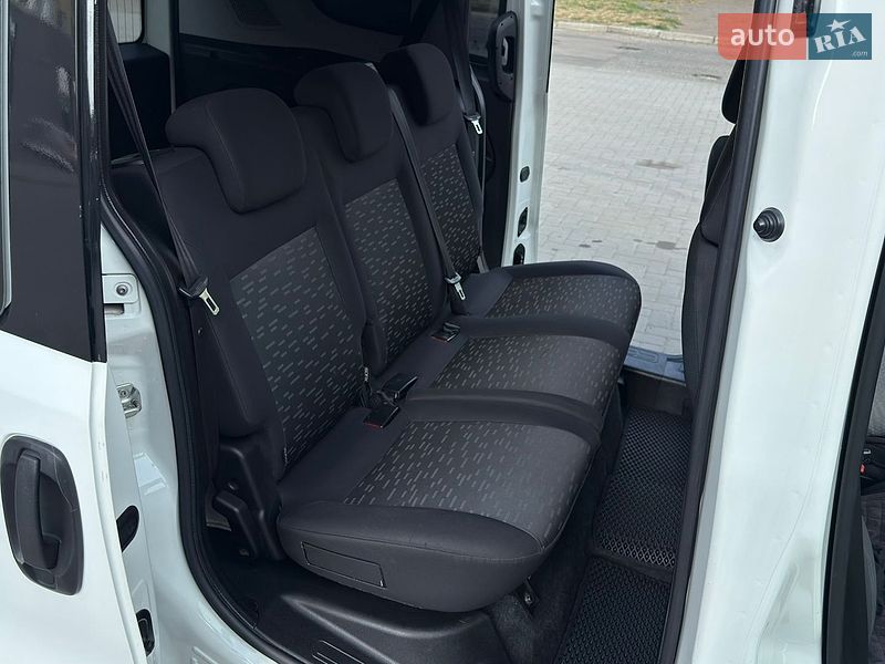 Мінівен Opel Combo 2013 в Калуші фото 15 Мінівен Opel Combo 2013 в Калуші