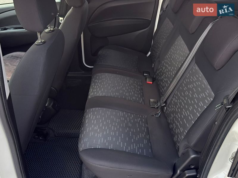 Мінівен Opel Combo 2013 в Калуші фото 17 Мінівен Opel Combo 2013 в Калуші