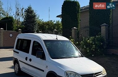 Минивэн Opel Combo 2010 в Луцке